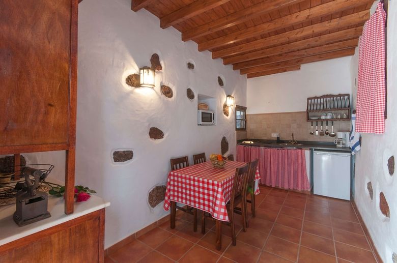 Agroturismo Casa Emblem�tica En Santa Lucia