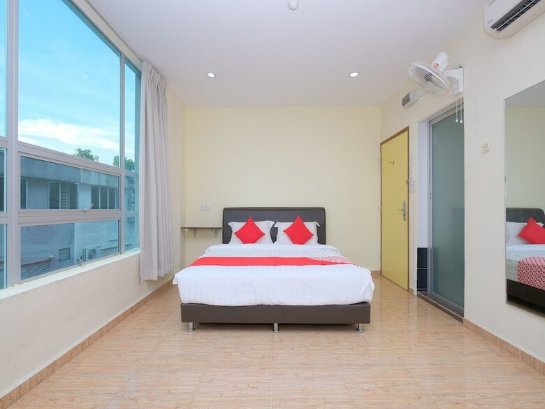 Oyo 89493 Q Hotel Mentakab