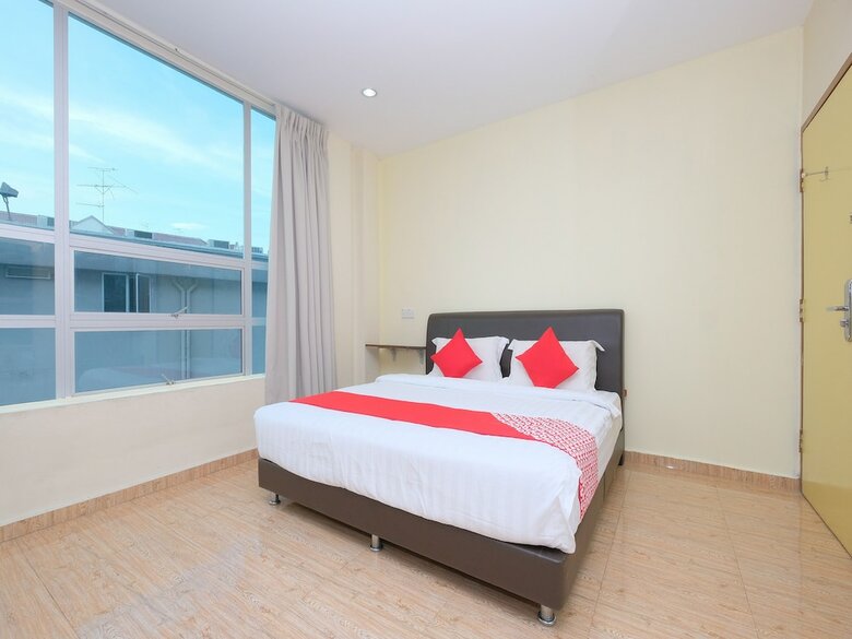 Oyo 89493 Q Hotel Mentakab