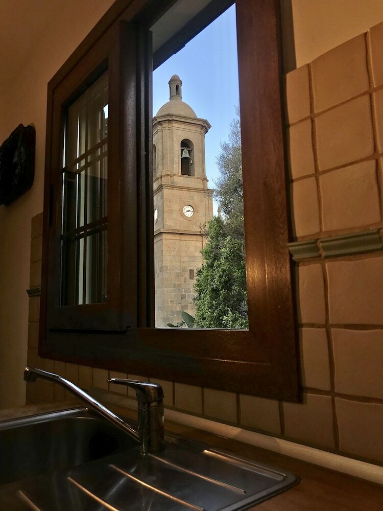 Ag�imes Old Town Plaza Apartment