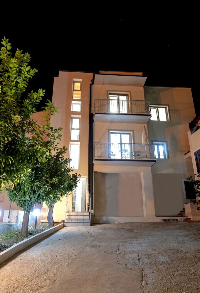 Hotel Inah Boutique Rooms