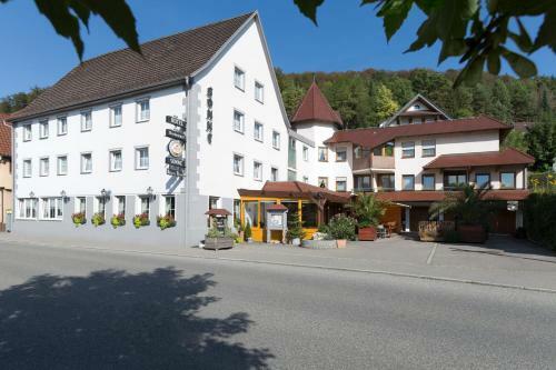 Hostal Hotel Gasthof Sonne