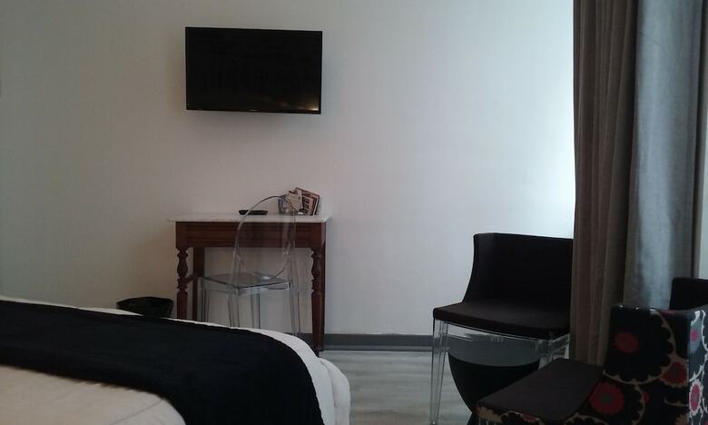 Hotel Le Saint Yves