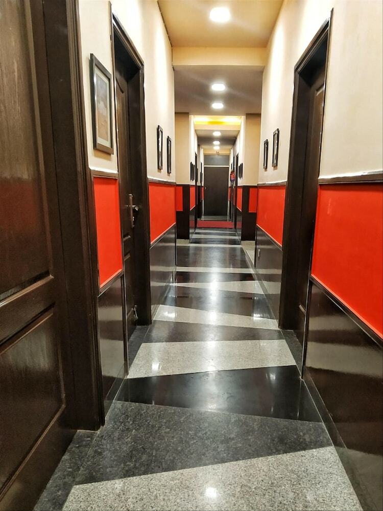 Hotel Mint Metropolitan Grand