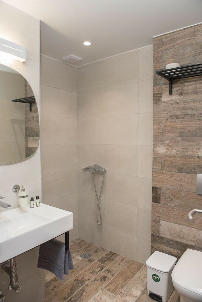 Hotel Elizabeth Queen Luxuxy Rooms