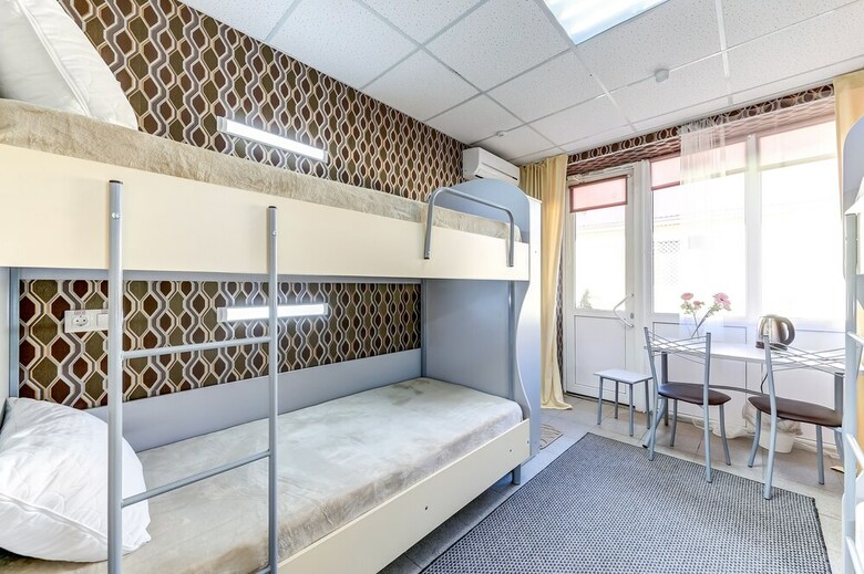 Hostal Hotel Piter - Hostel