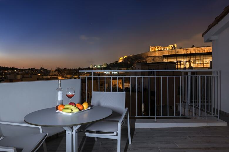 Apartamentos Acropolis Junior Suite