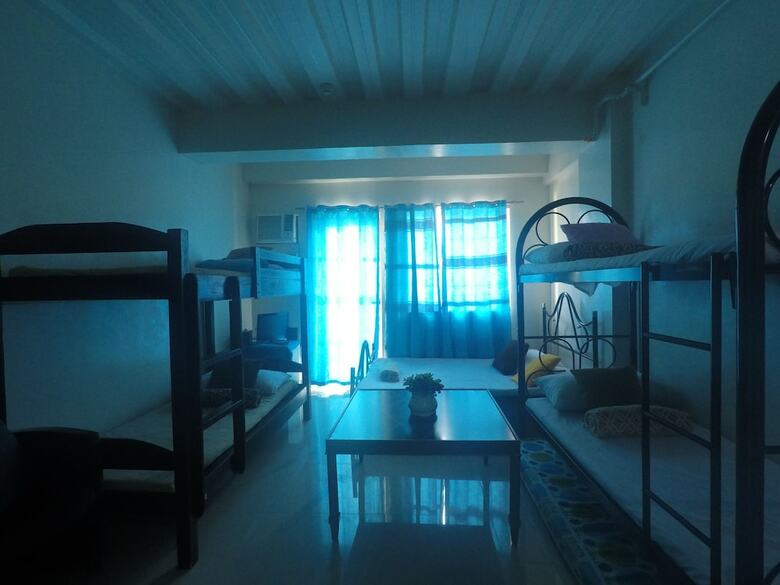 Apartamentos Para�aque Airport Hometel
