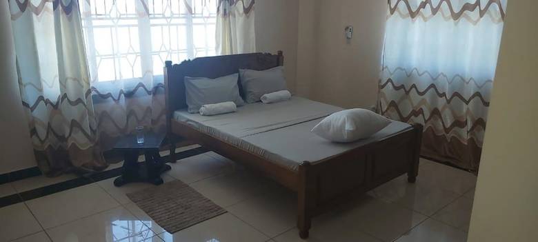 Apartamentos Alpha House