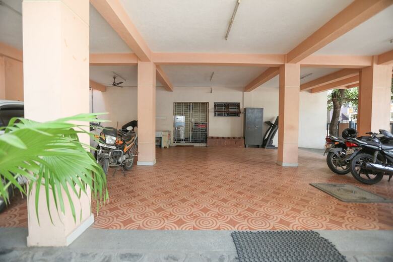 Hotel Ulo Saicharan Comfort Inn