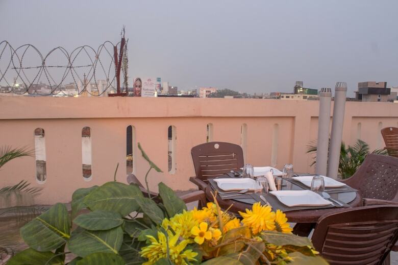 Hotel Shree Ganesha Residency