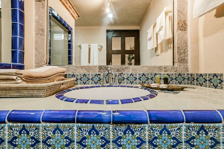 Hotel Casa Granada 24