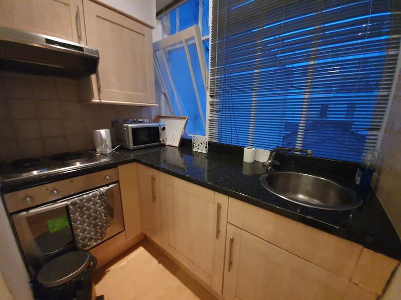 Studio Apartment In South Kensington 9