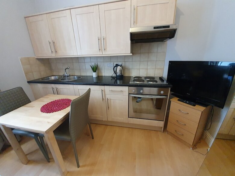 Studio Apartment In South Kensington 9