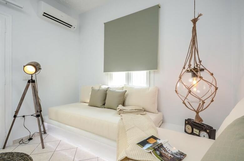 Apartamentos Smirida Suites