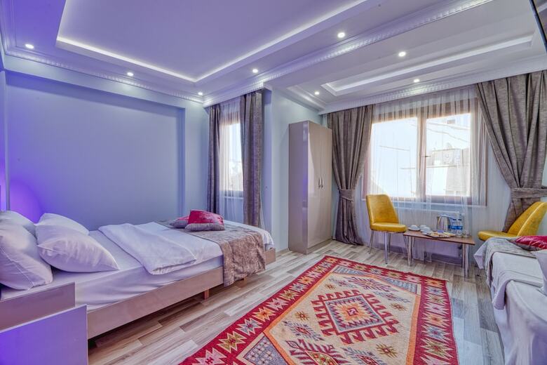 Garth Of Balat Hotel