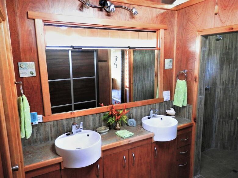 Sigasiga Sands Boutique Resort