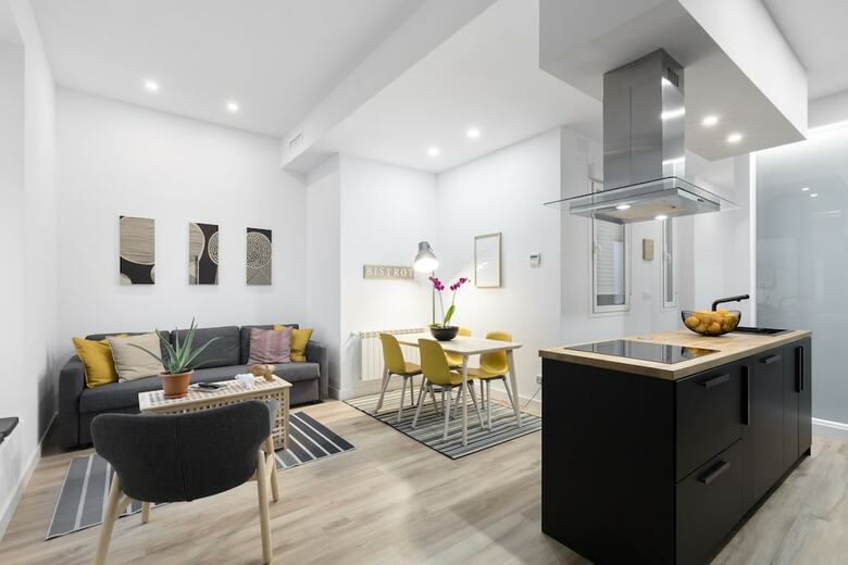 Atocha Apartment By Flatsweethome