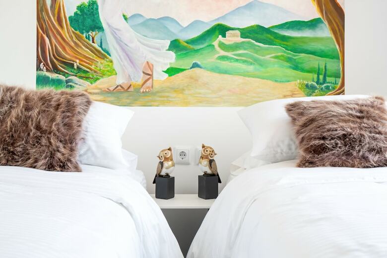 Apartamentos Mythos Luxury Suites