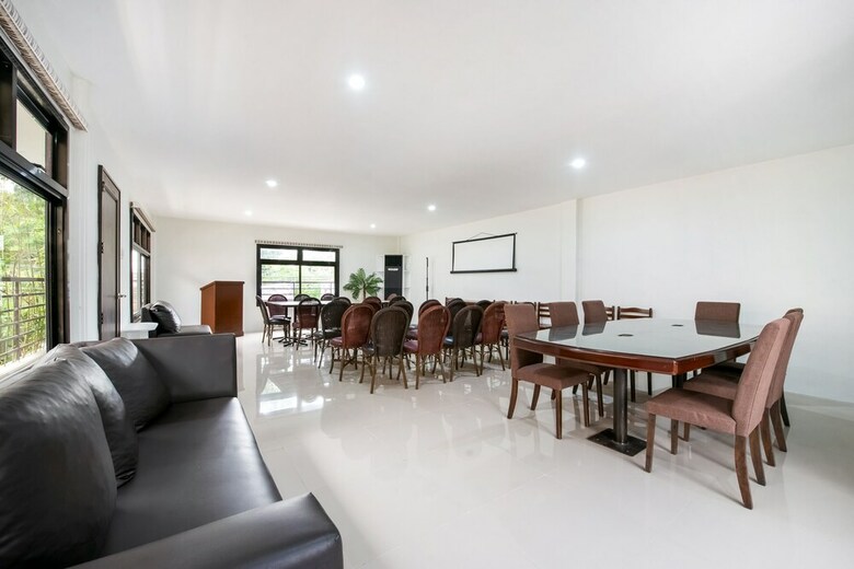 Hotel Oyo 417 Jeda Tagaytay