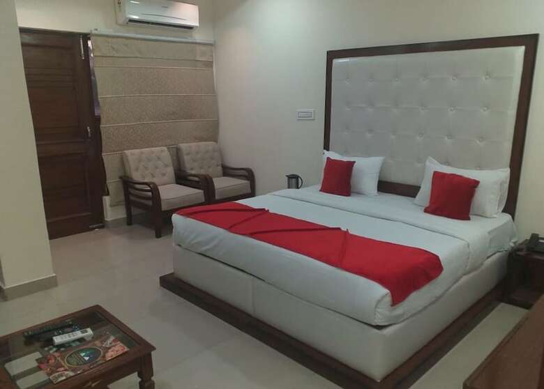 AA Hotels