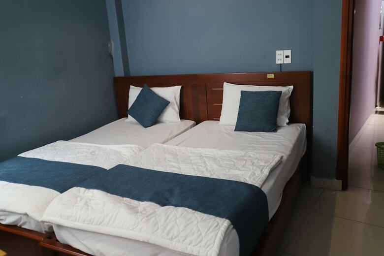 Hotel Oxeraak Hoang Phi