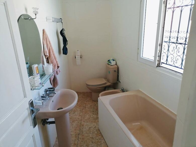 Hostal Cozy White House - Hostel