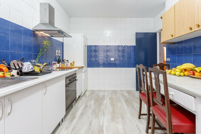 Apartamentos Urban Rooms C�ntricas By Urban Hosts