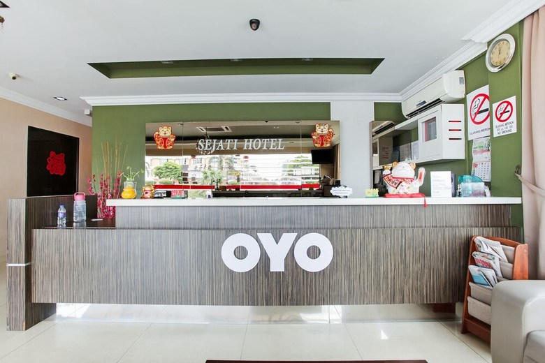 Oyo 89518 Sejati Hotel
