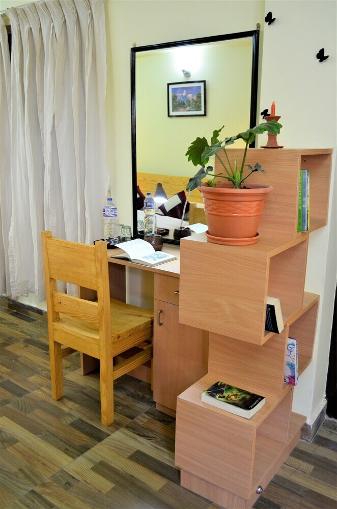 Hotel Tanani Newa Home