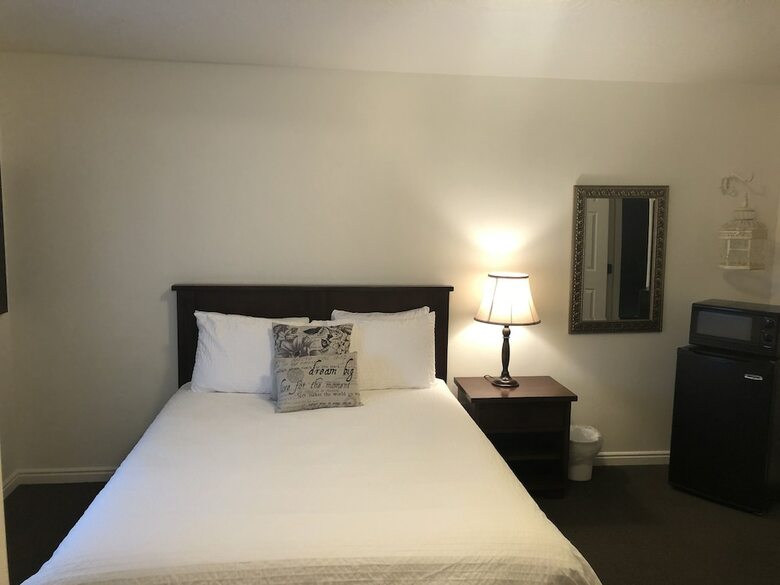 Bed & Breakfast Stone Hollow