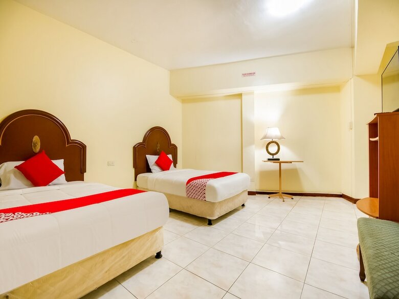 Hotel Oyo 465 Ford's Inn