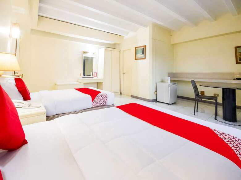 Hotel Oyo 465 Ford's Inn