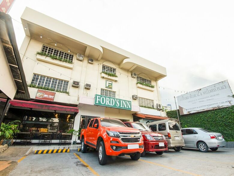 Hotel Oyo 465 Ford's Inn