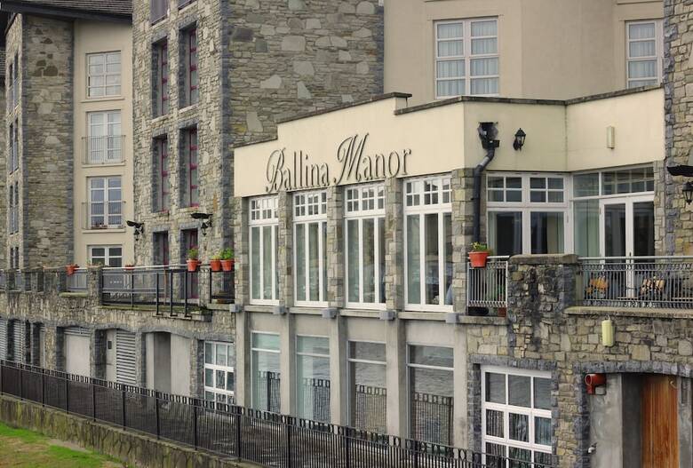 Ballina Manor Hotel