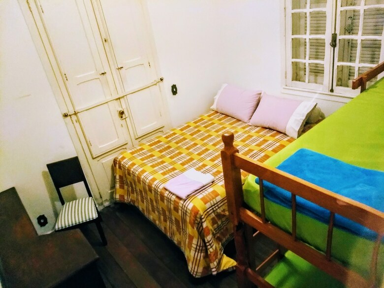 Hostal Vintage Pousada Hostel