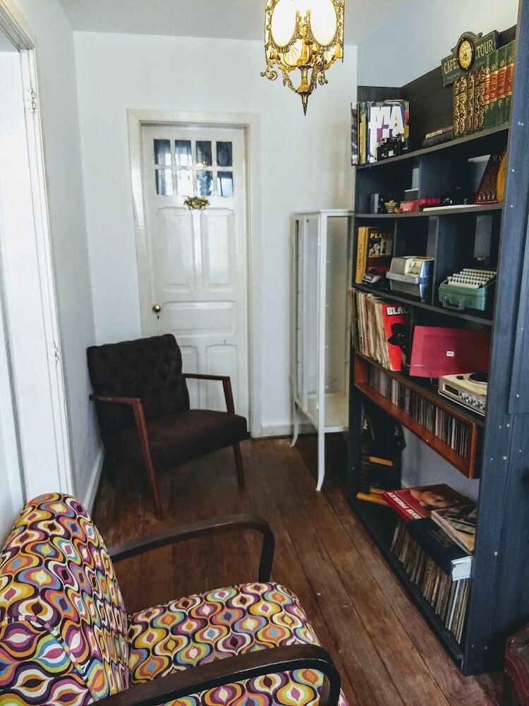 Hostal Vintage Pousada Hostel