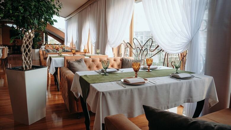Bayil Breeze Hotel