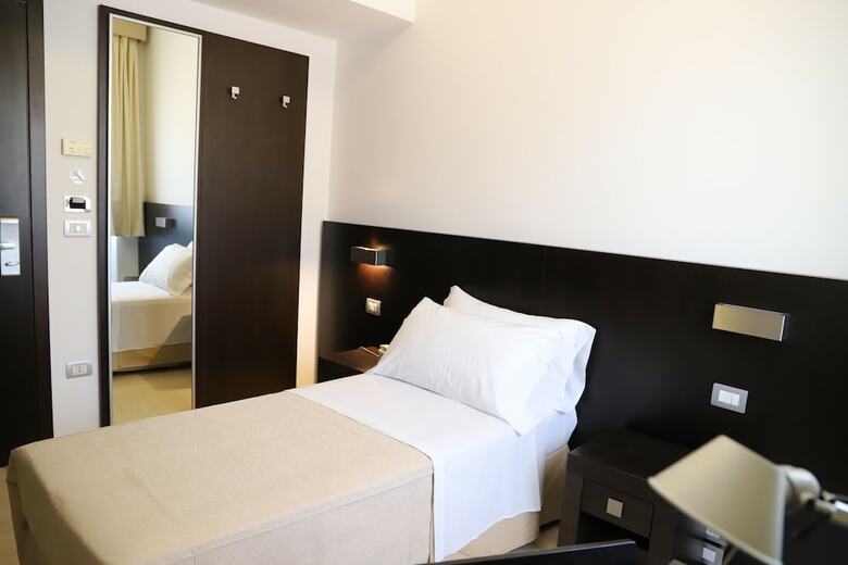 Hotel Albergo Cantiani