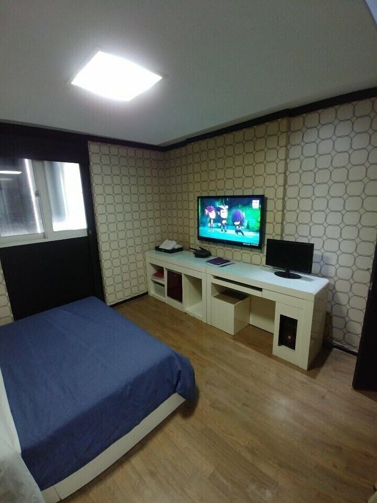 Boutique Hotel W