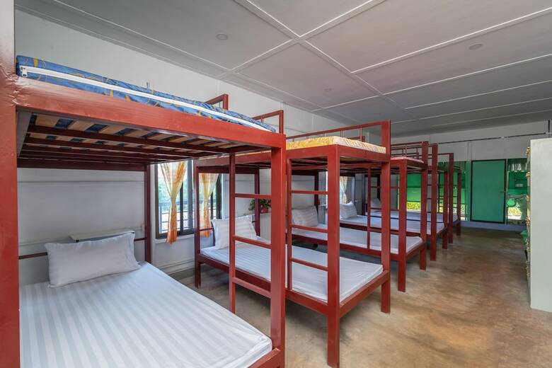 Hostal Fabulous Psar Kraoum Hostel