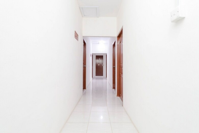 Hotel Botania Homestay