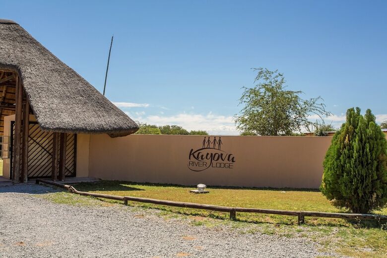 Posada Kayova River Lodge