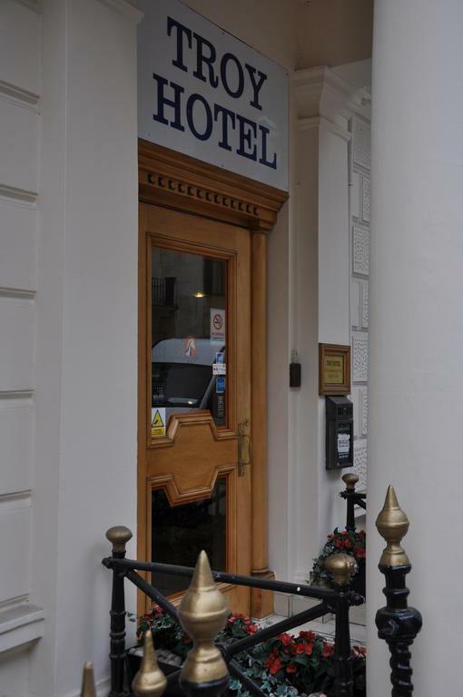 Hotel Troy