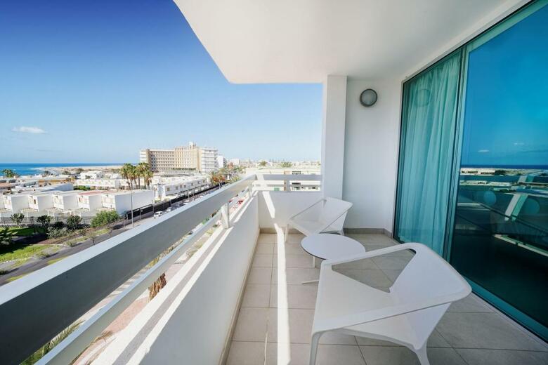 Hotel Akeah Broncemar
