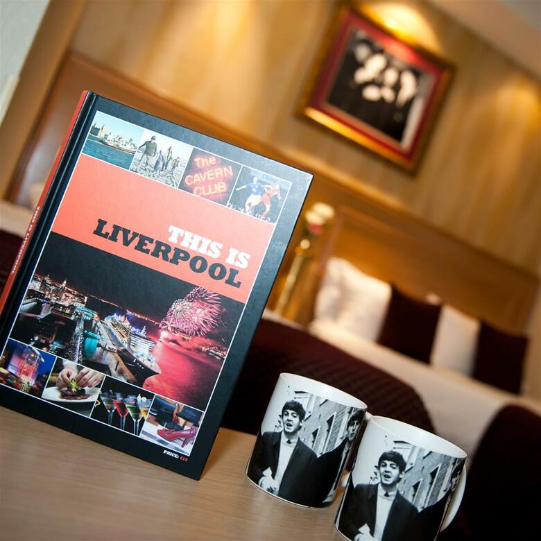 Best Western Feathers Liverpool Hotel