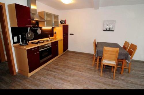Hostal Family Apartments Sunny Place