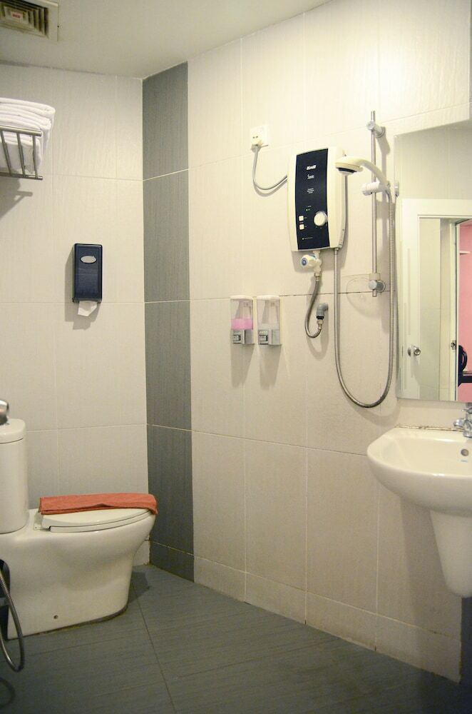 Newland Hotel