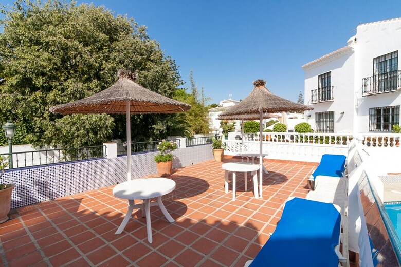 White Town Bajamar Canovas Nerja Apartment