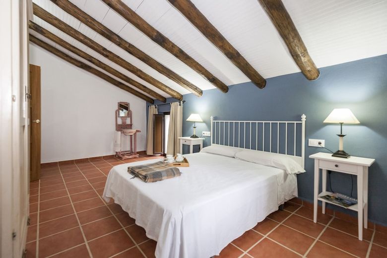 Villa San Nicolas Constantina Canovas
